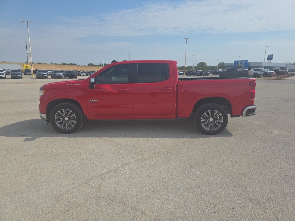 2025 Chevrolet Silverado 1500 2WD Crew Cab Short Bed LT