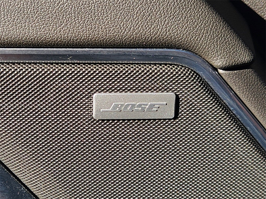 2022 Chevrolet Silverado 1500 2WD Crew Cab Short Bed LTZ