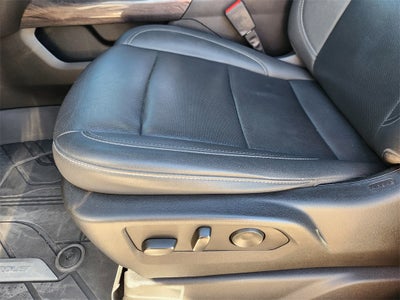 2022 Chevrolet Silverado 1500 2WD Crew Cab Short Bed LTZ