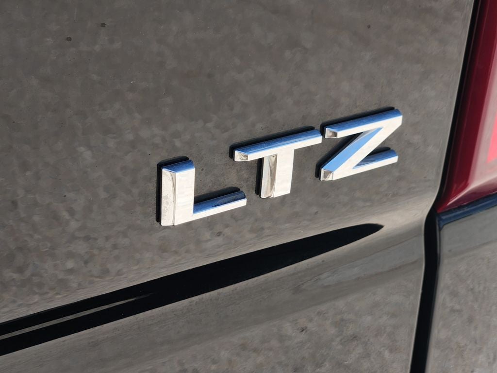 2023 Chevrolet Silverado 1500 4WD Crew Cab Short Bed LTZ