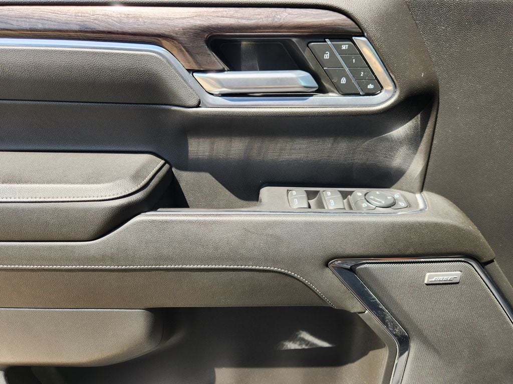 2023 Chevrolet Silverado 1500 4WD Crew Cab Short Bed LTZ
