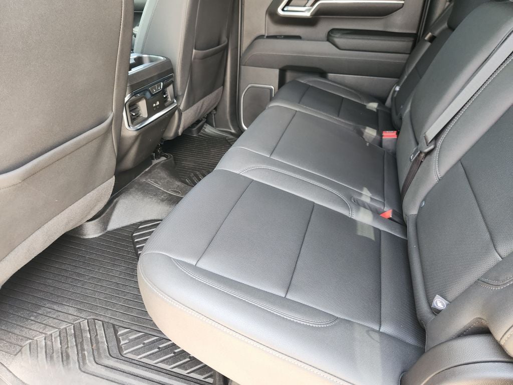 2023 Chevrolet Silverado 1500 4WD Crew Cab Short Bed LTZ