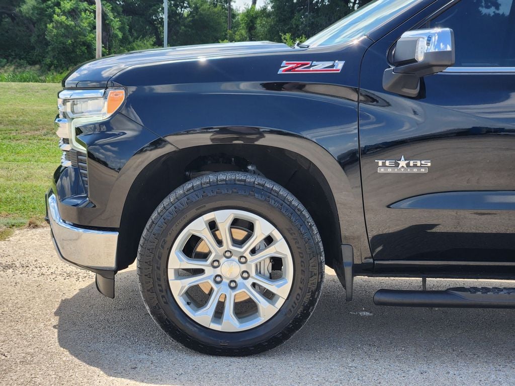 2023 Chevrolet Silverado 1500 4WD Crew Cab Short Bed LTZ
