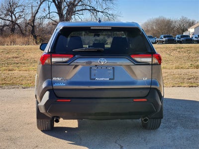 2023 Toyota RAV4 LE