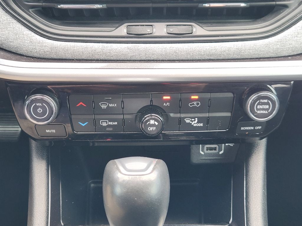 2022 Jeep Compass Latitude Lux 4x4