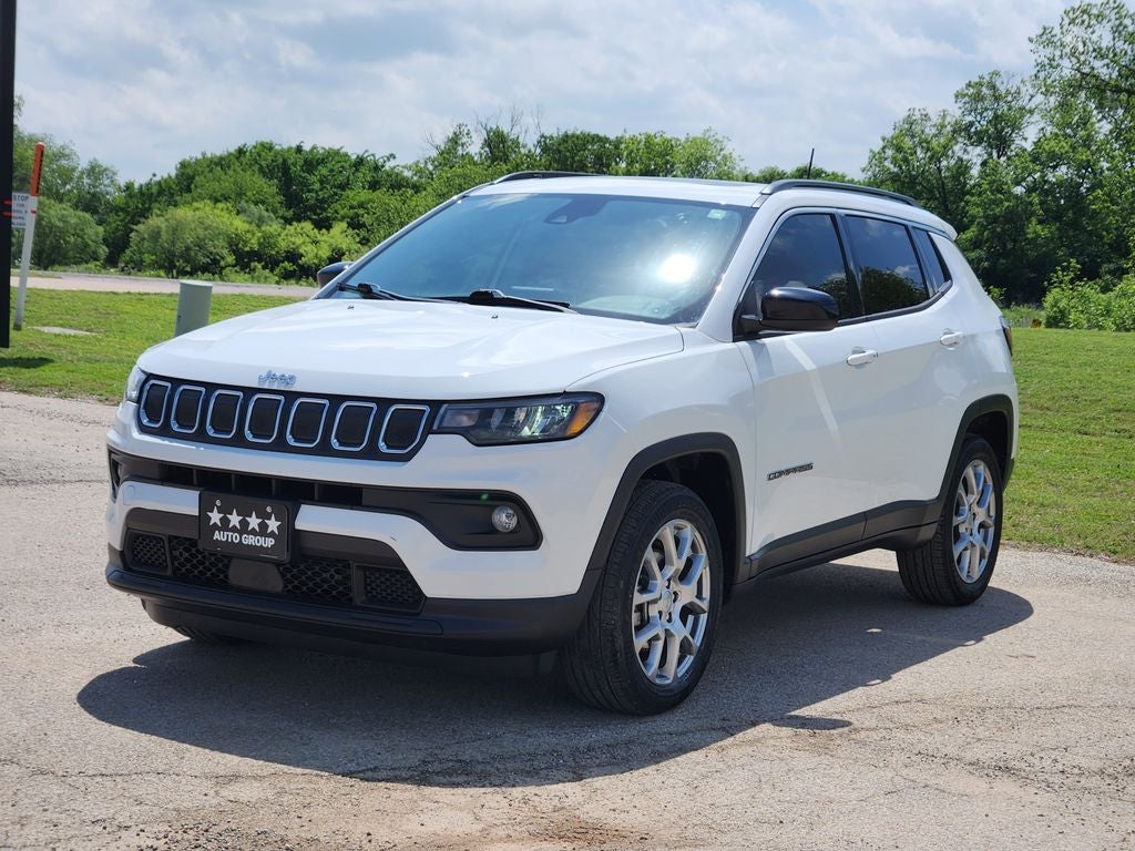 2022 Jeep Compass Latitude Lux 4x4