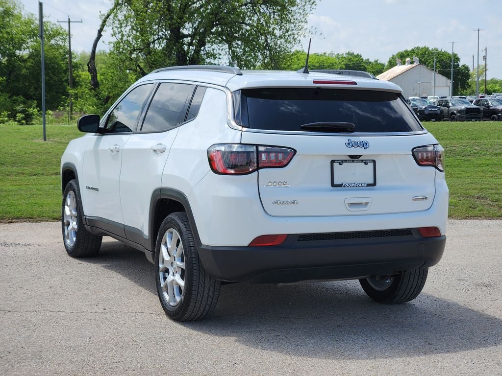 2022 Jeep Compass Latitude Lux 4x4