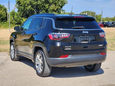 2022 Jeep Compass Latitude Lux 4x4