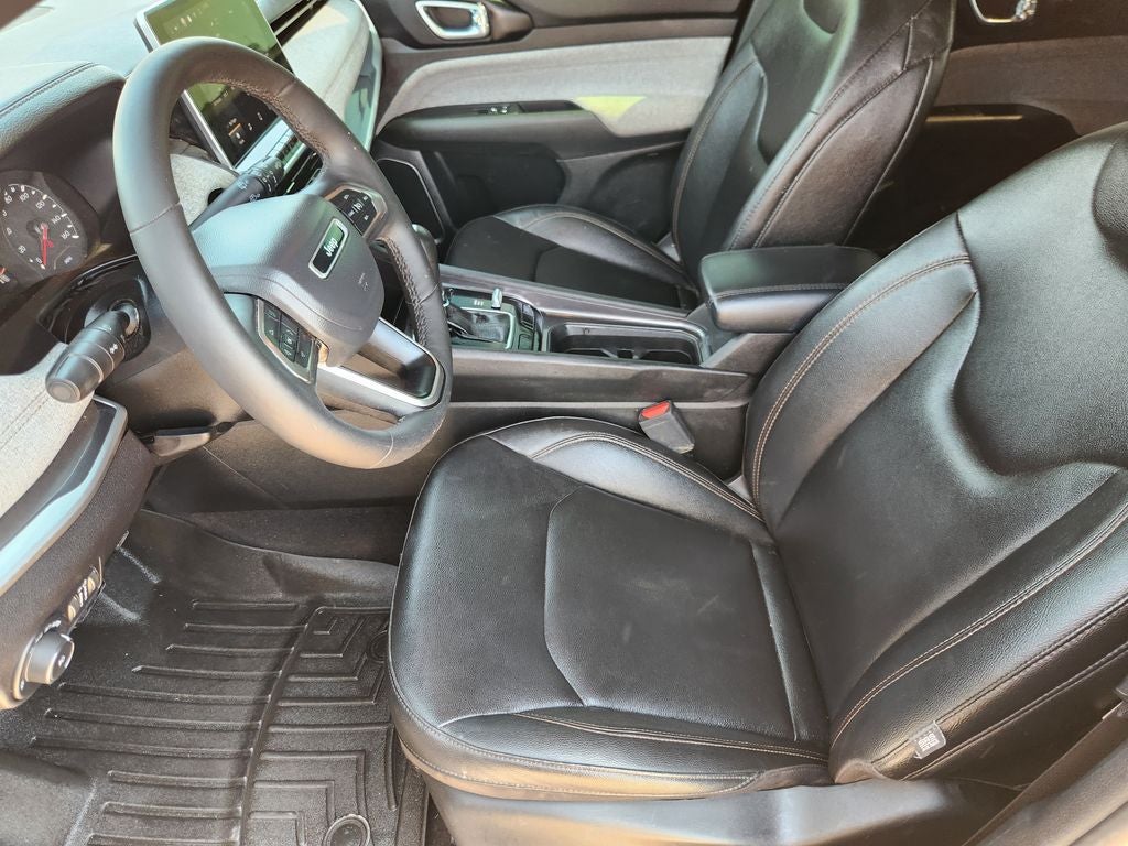 2024 Jeep Compass Latitude Lux FWD