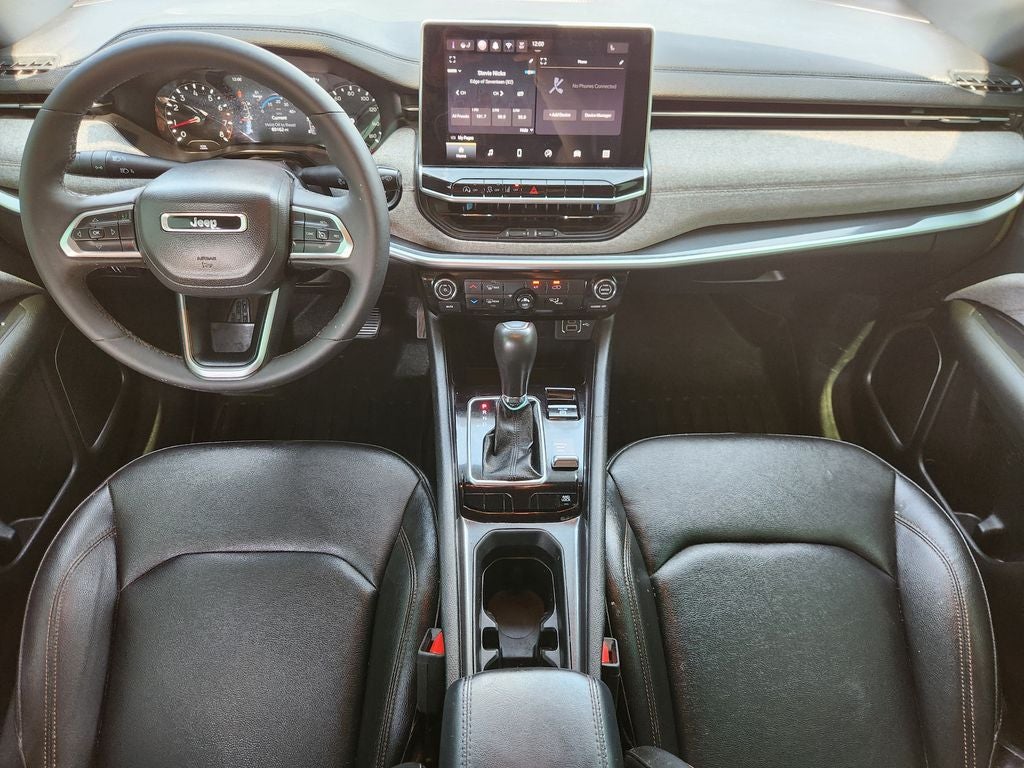 2024 Jeep Compass Latitude Lux FWD