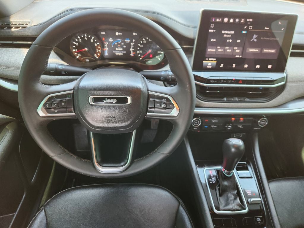2024 Jeep Compass Latitude Lux FWD