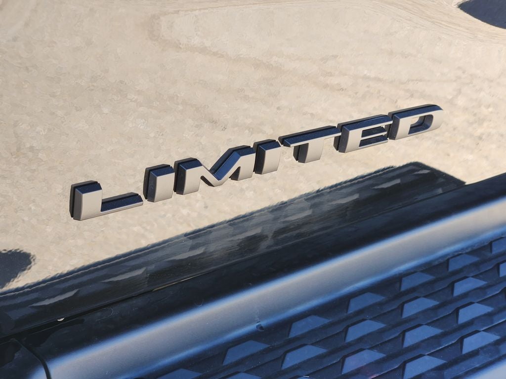 2024 RAM 3500 Limited Mega Cab 4x4 6'4' Box