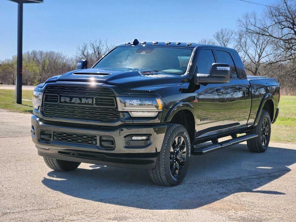 2024 RAM 3500 Limited Mega Cab 4x4 6'4' Box