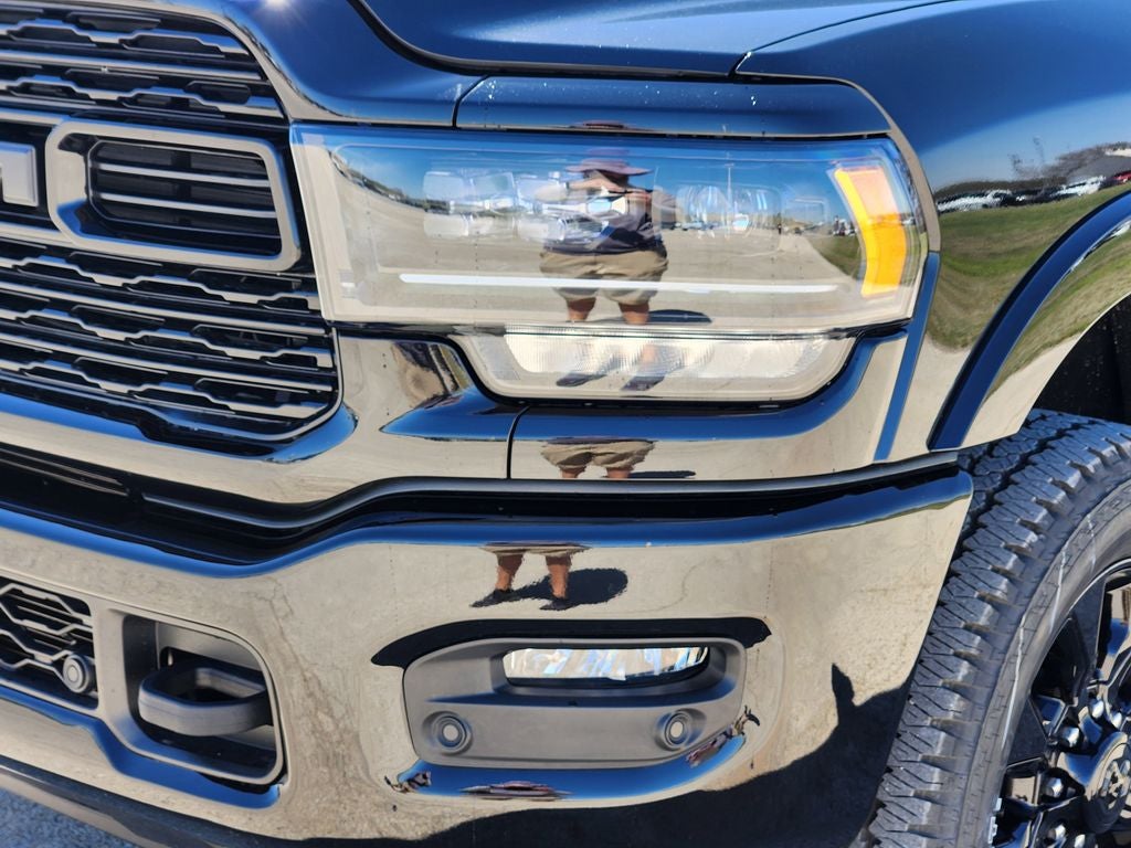 2024 RAM 3500 Limited Mega Cab 4x4 6'4' Box