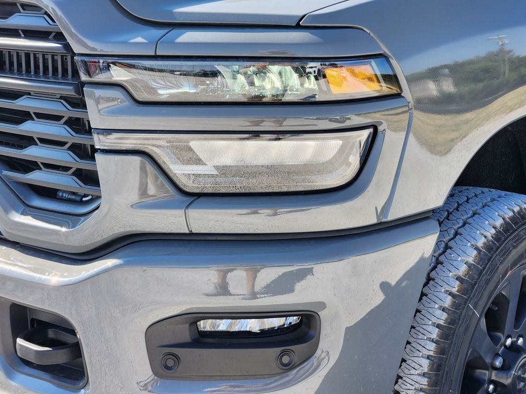 2026 RAM Ram 2500 RAM 2500 BLACK EXPRESS CREW CAB 4X4 6'4' BOX