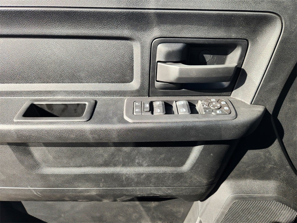 2026 RAM Ram 2500 RAM 2500 WARLOCK CREW CAB 4X4 6'4' BOX