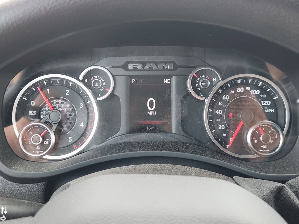 2026 RAM Ram 2500 RAM 2500 BLACK EXPRESS CREW CAB 4X4 6'4' BOX