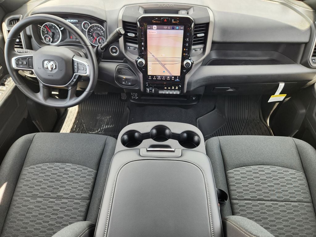 2026 RAM Ram 2500 RAM 2500 BLACK EXPRESS CREW CAB 4X4 6'4' BOX