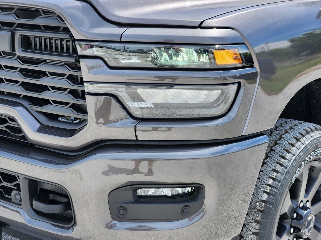 2026 RAM Ram 2500 RAM 2500 BLACK EXPRESS CREW CAB 4X4 6'4' BOX