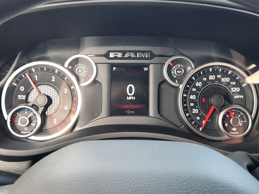 2026 RAM Ram 2500 RAM 2500 BLACK EXPRESS CREW CAB 4X4 6'4' BOX