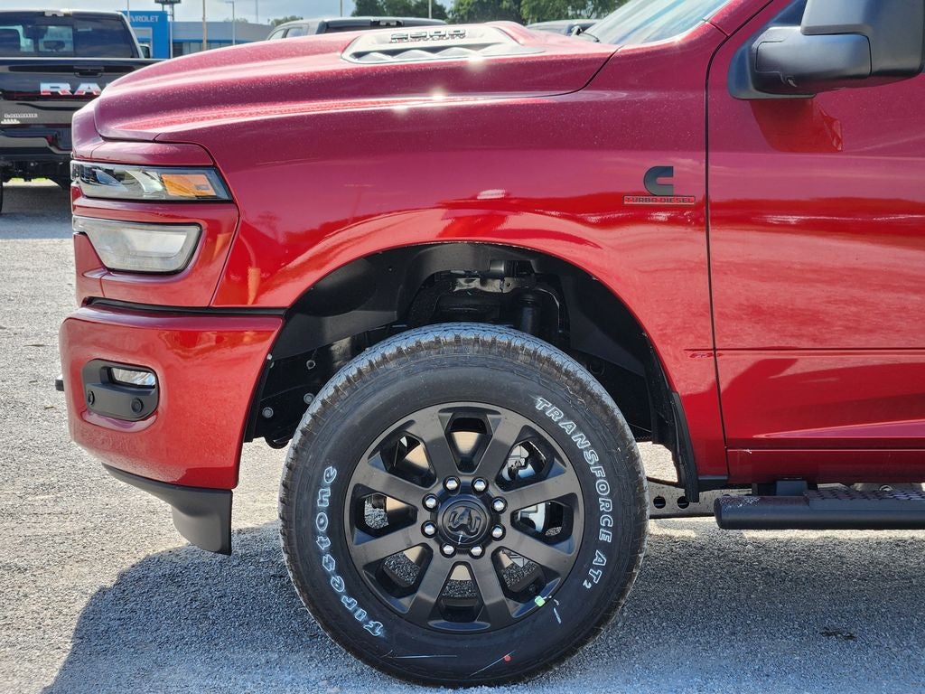 2026 RAM Ram 2500 RAM 2500 BLACK EXPRESS CREW CAB 4X4 6'4' BOX