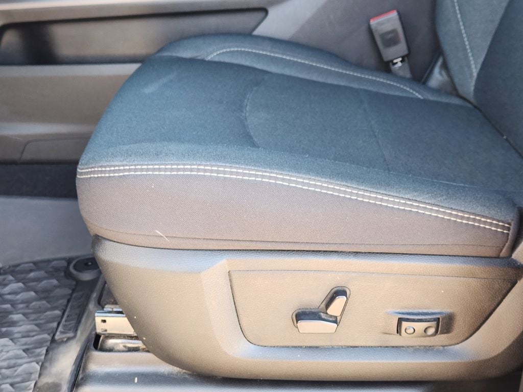 2025 RAM 2500 Lone Star Crew Cab 4x4 6'4' Box