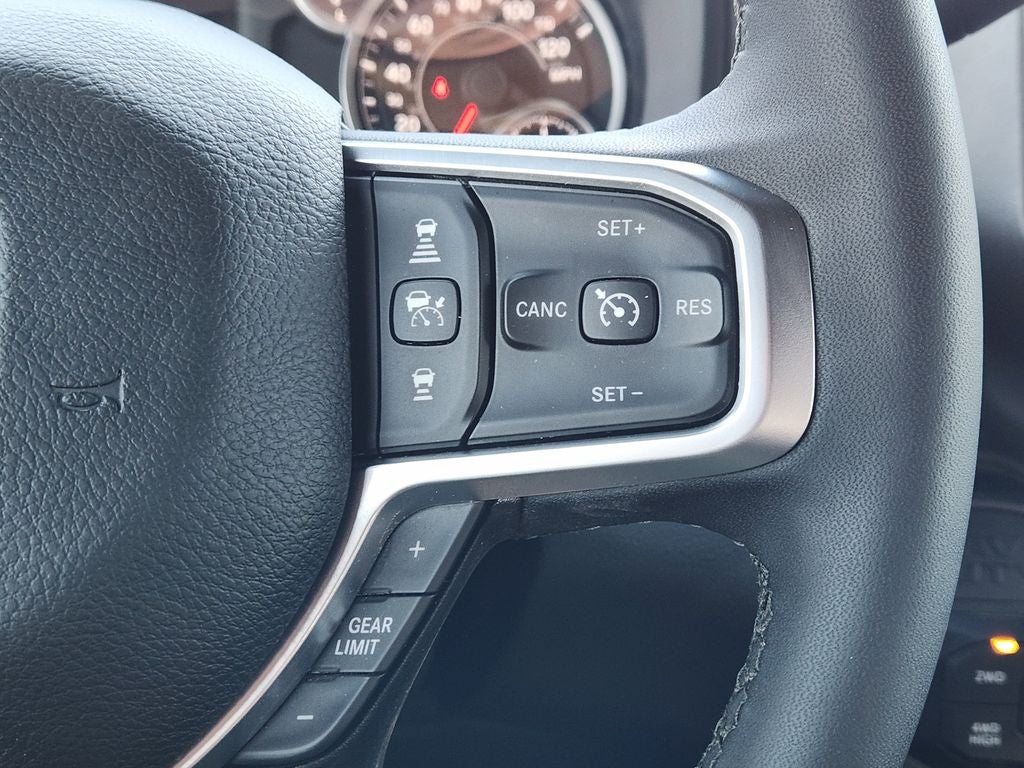 2025 RAM 2500 Lone Star Crew Cab 4x4 6'4' Box