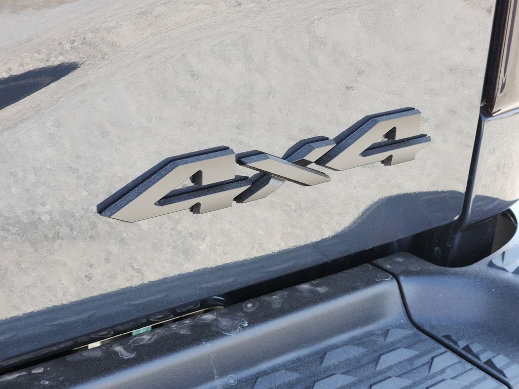 2026 RAM Ram 2500 RAM 2500 BLACK EXPRESS CREW CAB 4X4 8' BOX