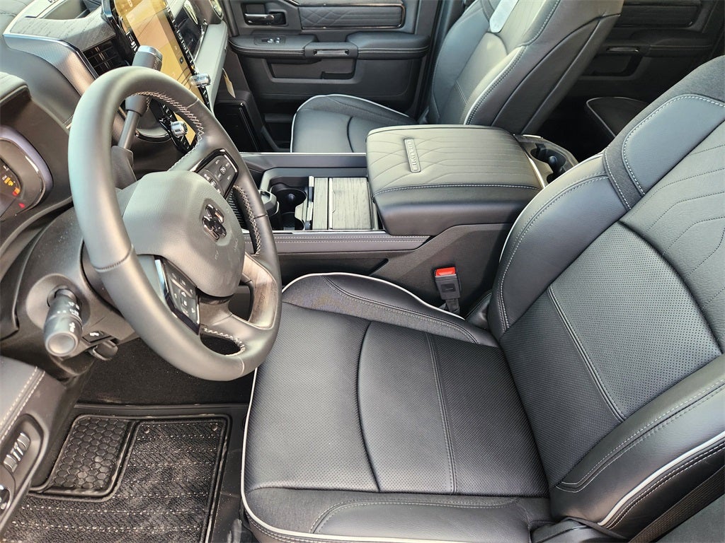 2026 RAM Ram 2500 RAM 2500 LIMITED MEGA CAB 4X4 6'4' BOX