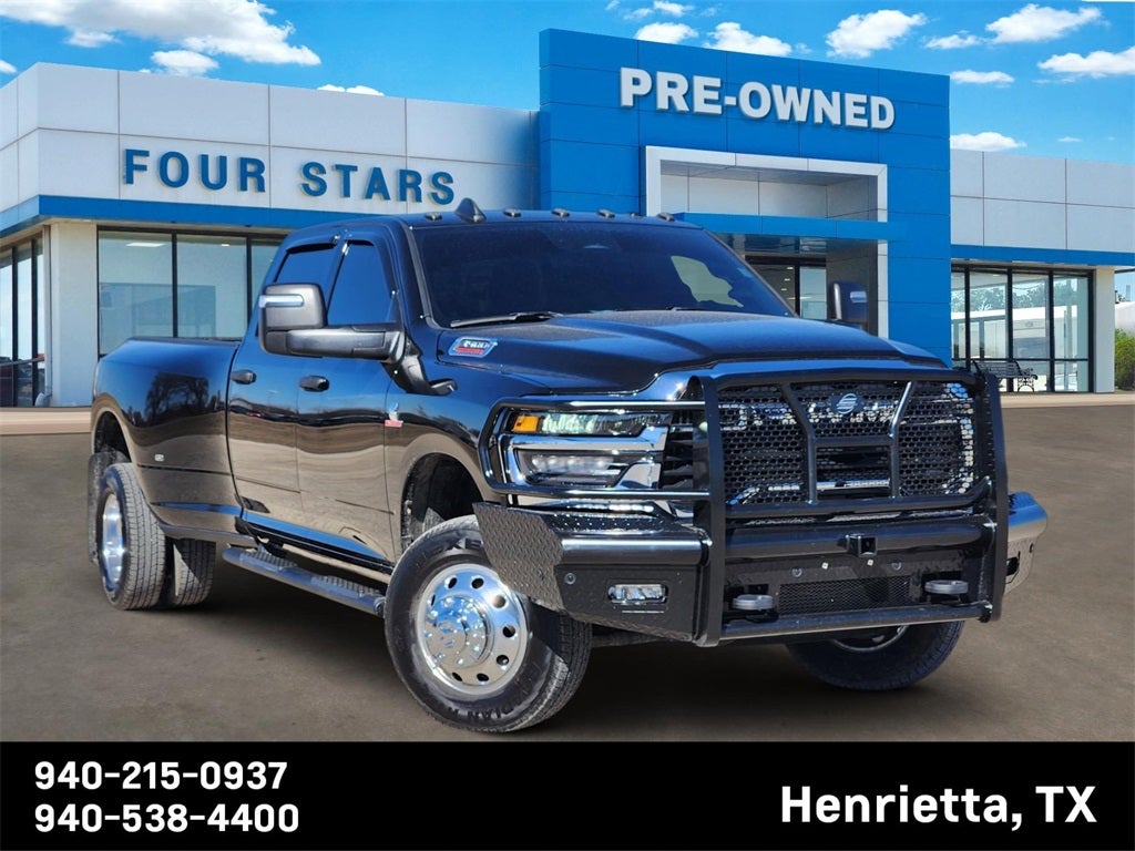 2025 RAM 3500 Tradesman Crew Cab 4x4 8' Box