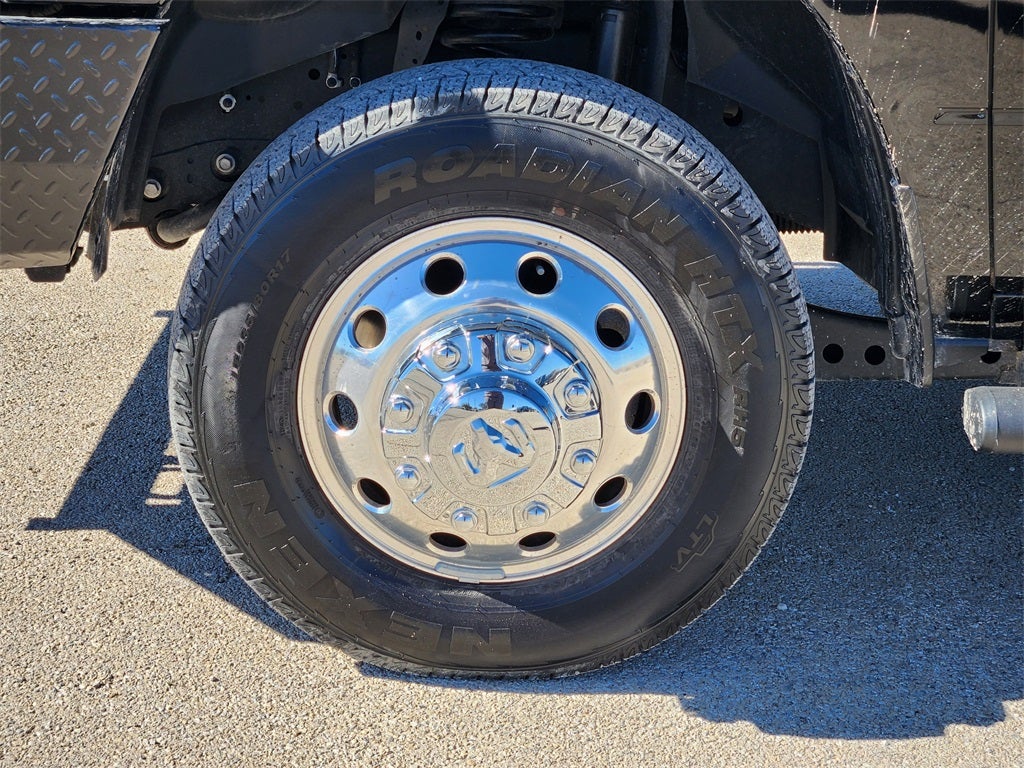 2025 RAM 3500 Tradesman Crew Cab 4x4 8' Box