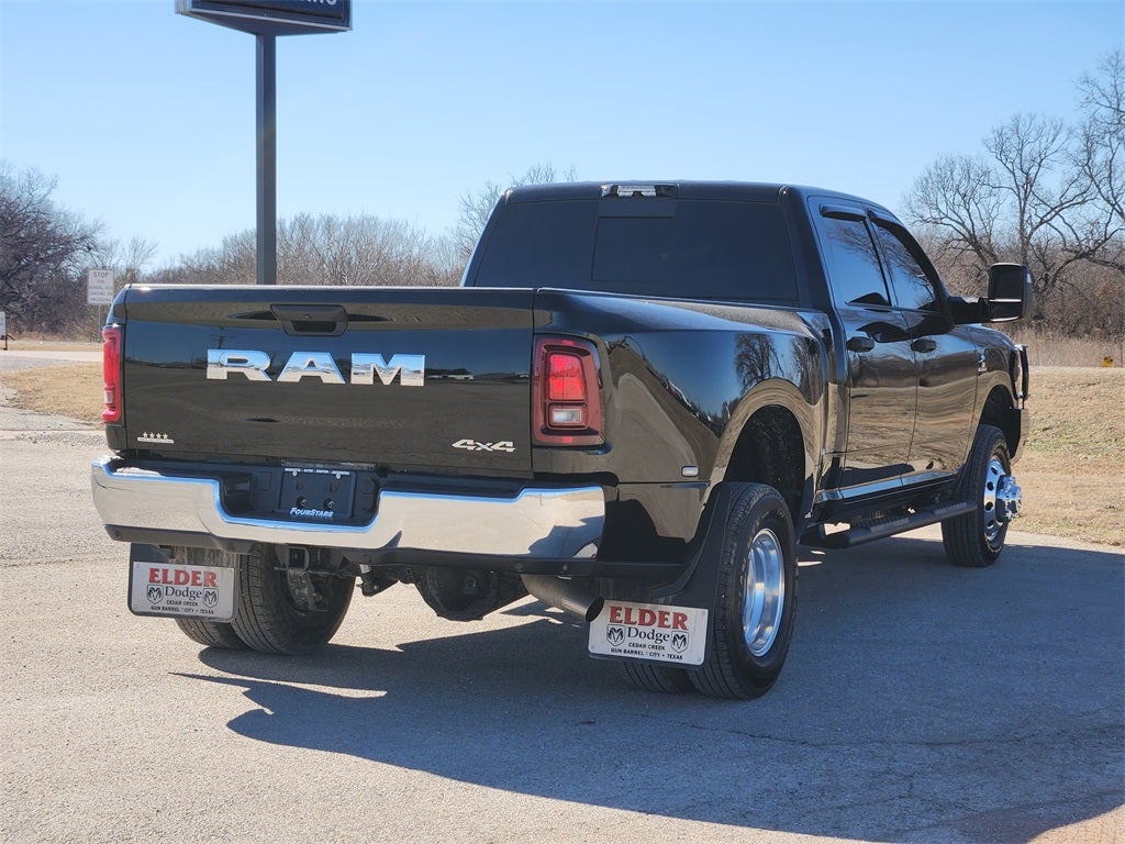 2025 RAM 3500 Tradesman Crew Cab 4x4 8' Box