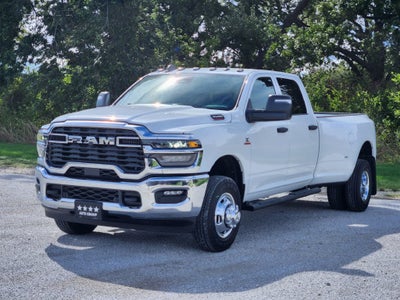 2027 RAM Ram 3500 RAM 3500 TRADESMAN CREW CAB 4X4 8' BOX