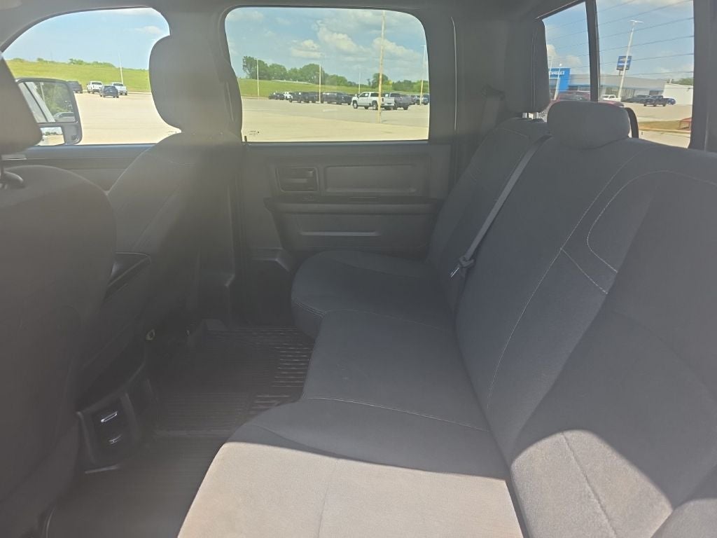 2024 RAM 3500 Tradesman Crew Cab 4x4 8' Box