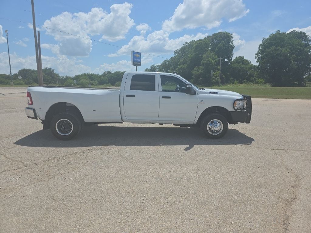 2024 RAM 3500 Tradesman Crew Cab 4x4 8' Box