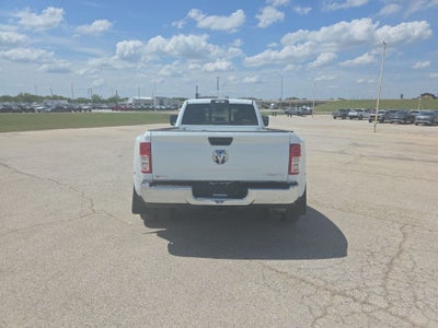 2024 RAM 3500 Tradesman Crew Cab 4x4 8' Box
