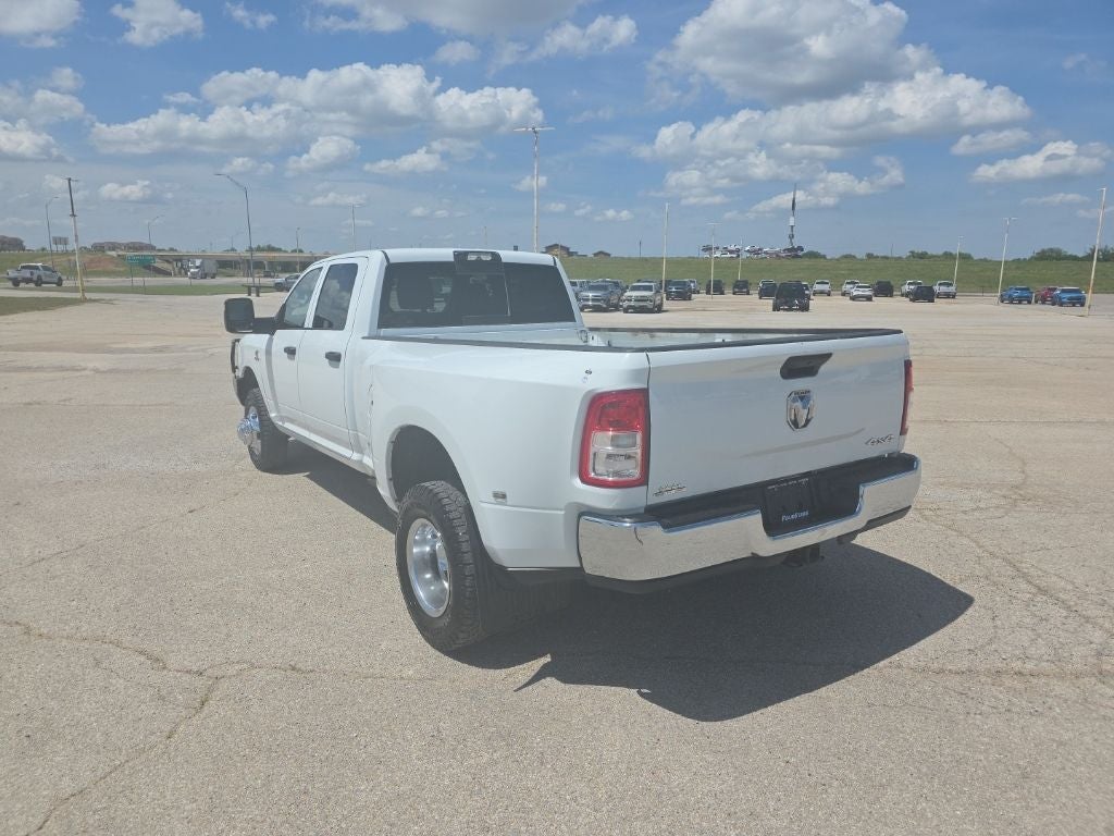 2024 RAM 3500 Tradesman Crew Cab 4x4 8' Box
