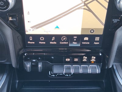 2024 RAM 3500 Laramie Crew Cab 4x4 8' Box