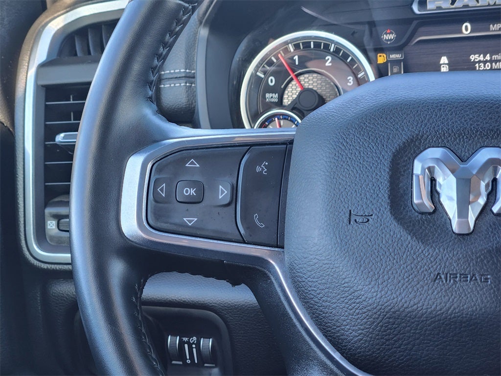 2024 RAM 3500 Laramie Crew Cab 4x4 8' Box