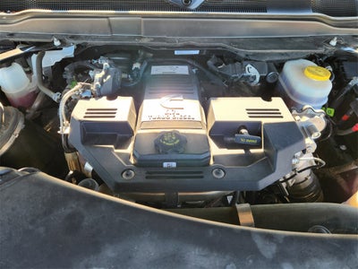 2024 RAM 3500 Laramie Crew Cab 4x4 8' Box