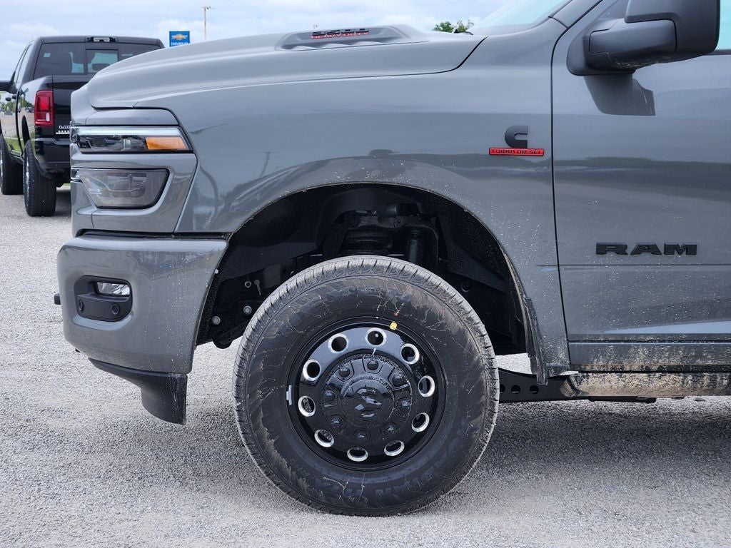 2026 RAM Ram 3500 RAM 3500 LARAMIE CREW CAB 4X4 8' BOX