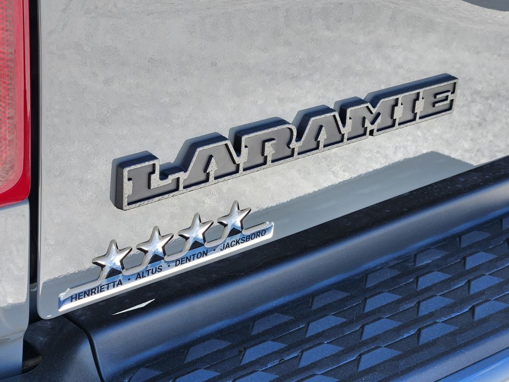 2026 RAM Ram 3500 RAM 3500 LARAMIE CREW CAB 4X4 8' BOX