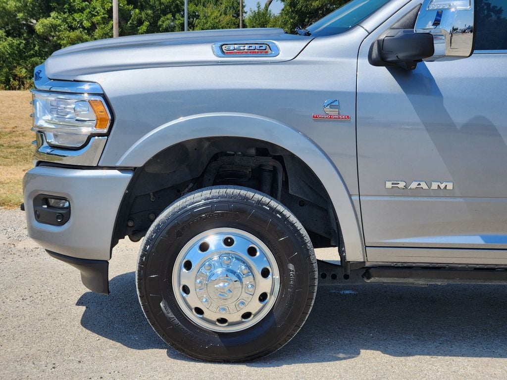2024 RAM 3500 Limited Longhorn Crew Cab 4x4 8' Box