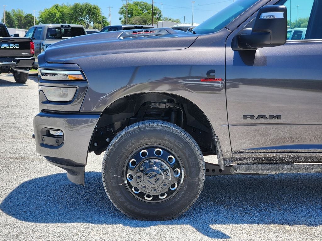 2026 RAM Ram 3500 RAM 3500 LARAMIE MEGA CAB 4X4 6'4' BOX