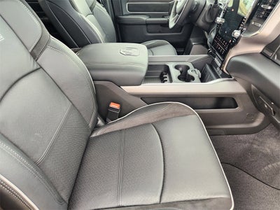 2026 RAM Ram 3500 RAM 3500 LARAMIE MEGA CAB 4X4 6'4' BOX