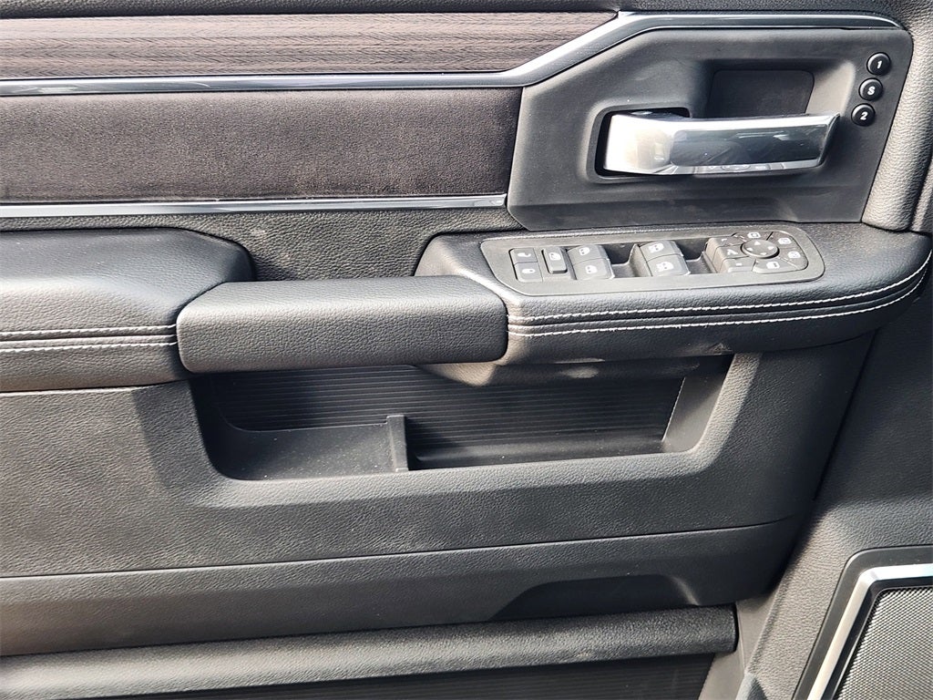 2026 RAM Ram 3500 RAM 3500 LARAMIE MEGA CAB 4X4 6'4' BOX