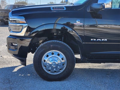 2026 RAM Ram 3500 RAM 3500 LIMITED LONGHORN CREW CAB 4X4 8' BOX