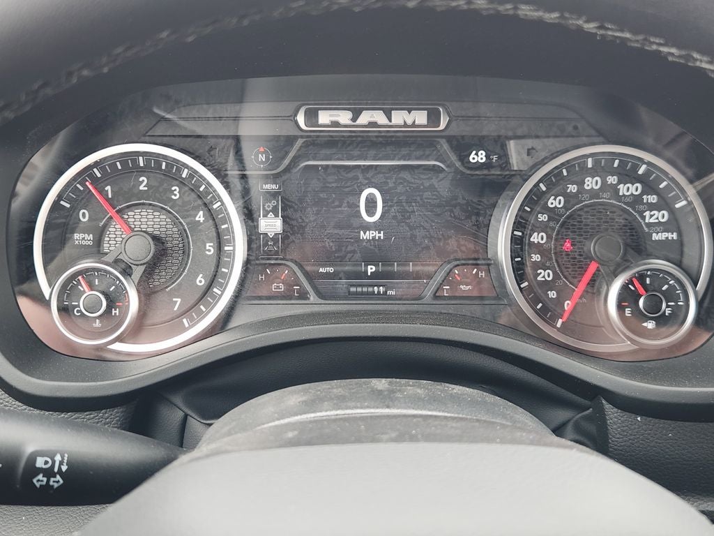 2026 RAM Ram 1500 RAM 1500 LONE STAR CREW CAB 4X2 5'7' BOX