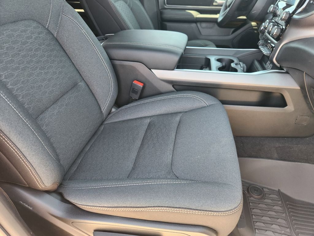 2026 RAM Ram 1500 RAM 1500 LONE STAR CREW CAB 4X2 5'7' BOX