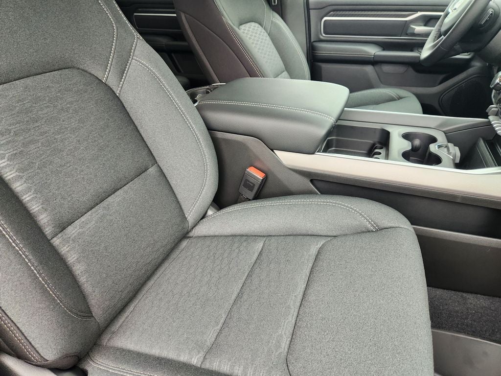 2026 RAM Ram 1500 RAM 1500 LONE STAR CREW CAB 4X2 5'7' BOX